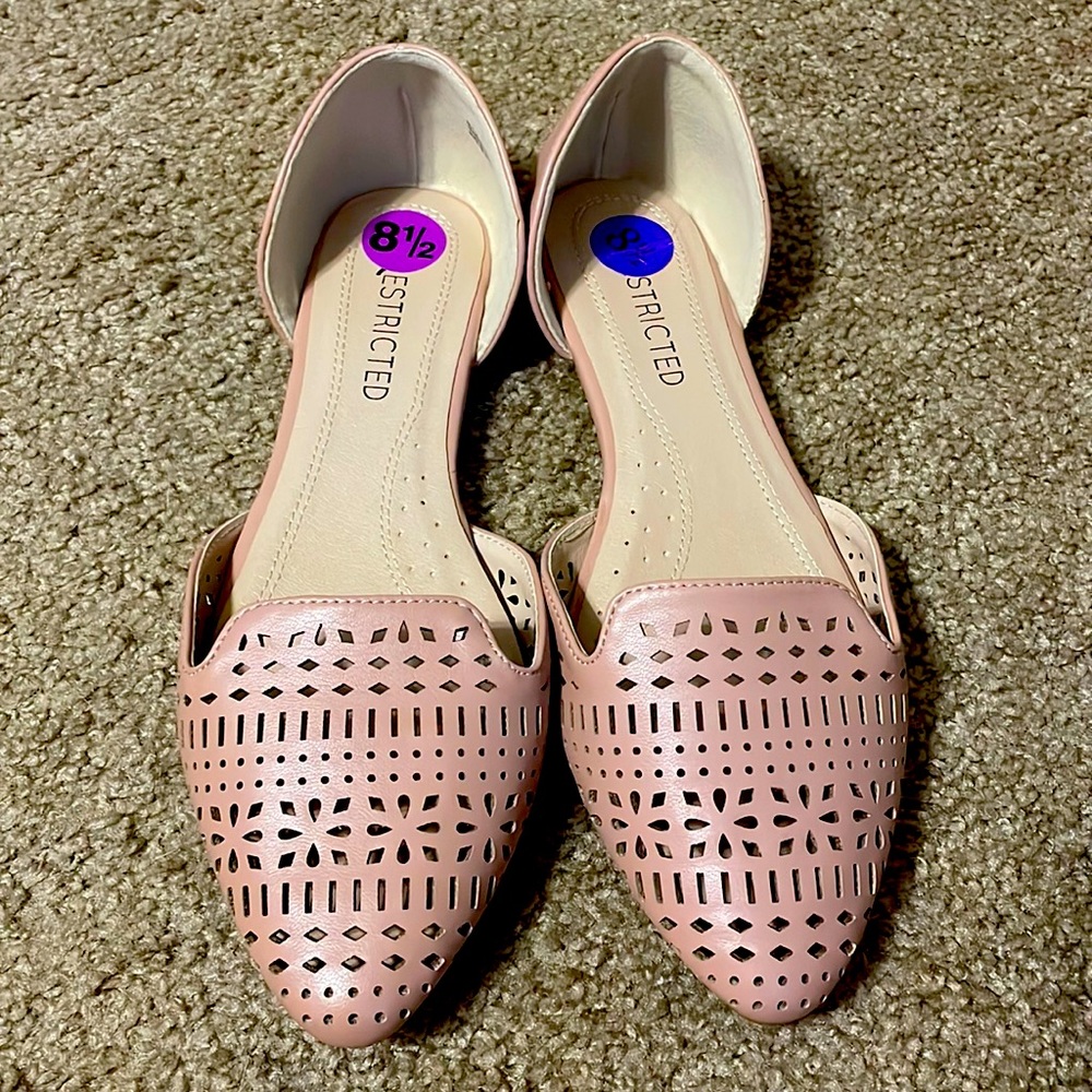 Restricted laser-cut flats